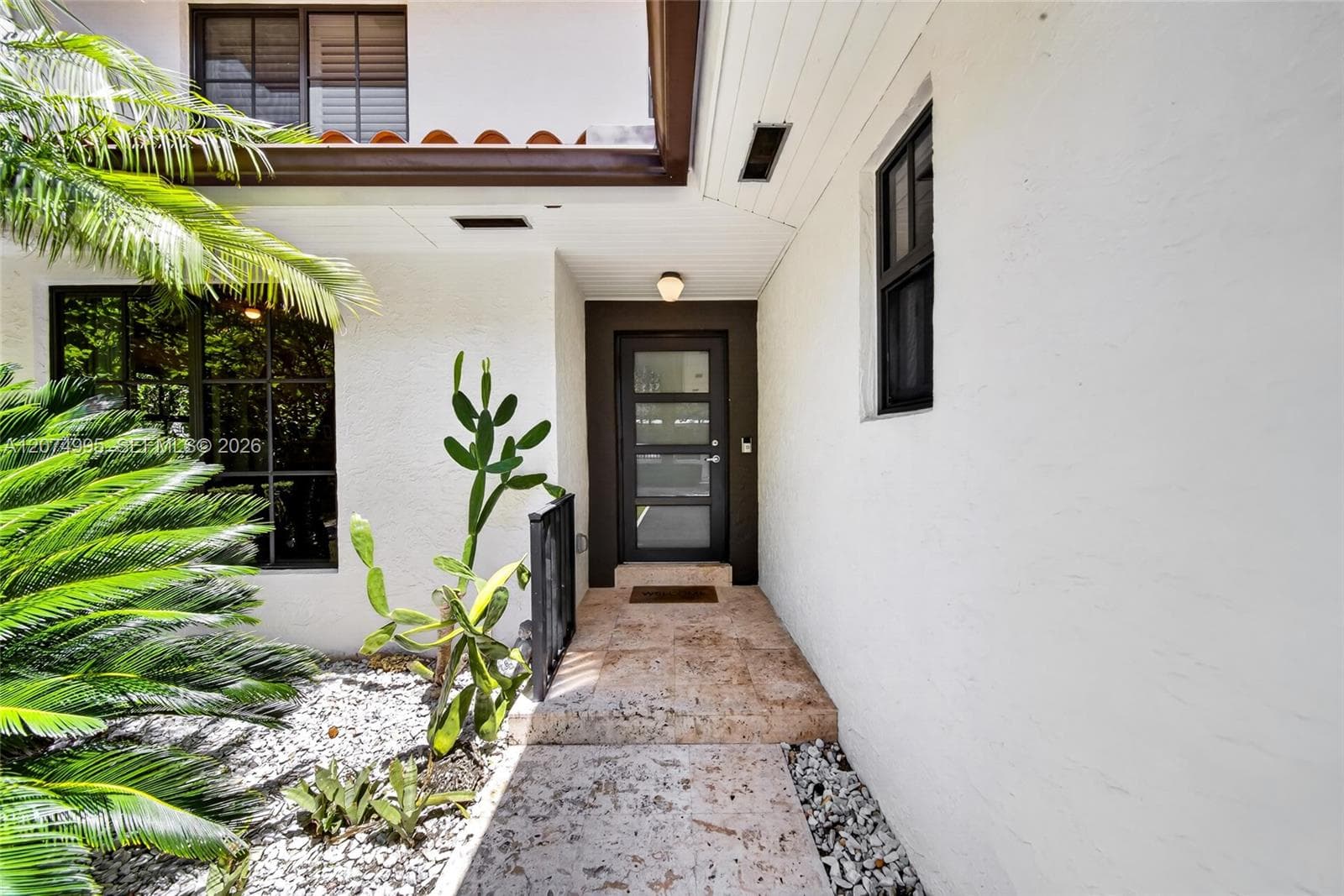 1043 Alfonso Ave, Coral Gables, FL 33146 — zdjęcie 4