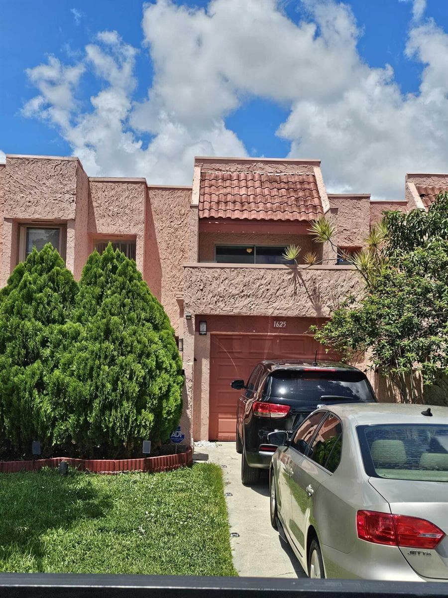 1625 NW 58TH Avenue # 7, Lauderhill, FL 33313