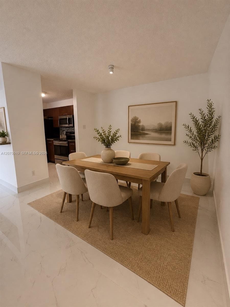 15781 SW 106th Ter # 104, Miami, FL 33196 — zdjęcie 2