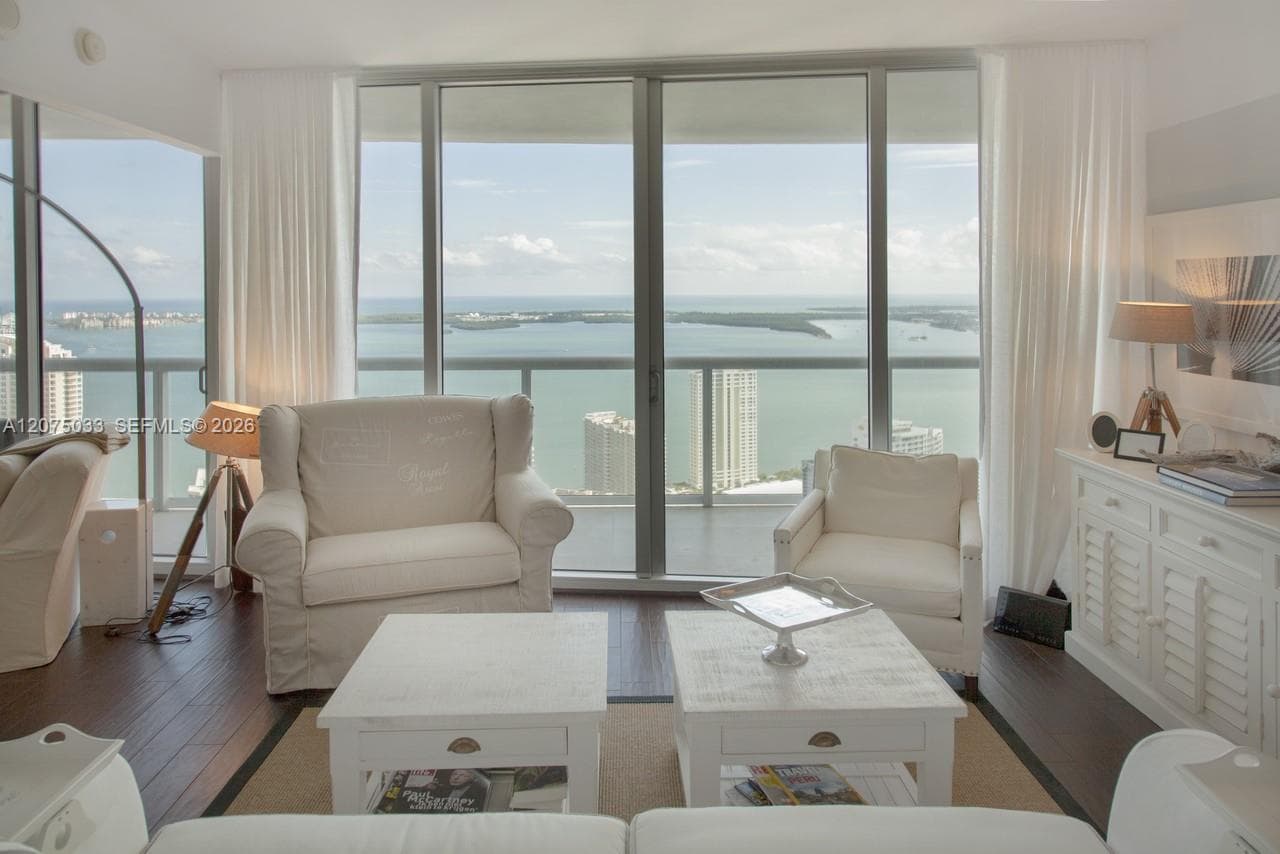 465 Brickell Ave # 4703, Miami, FL 33131