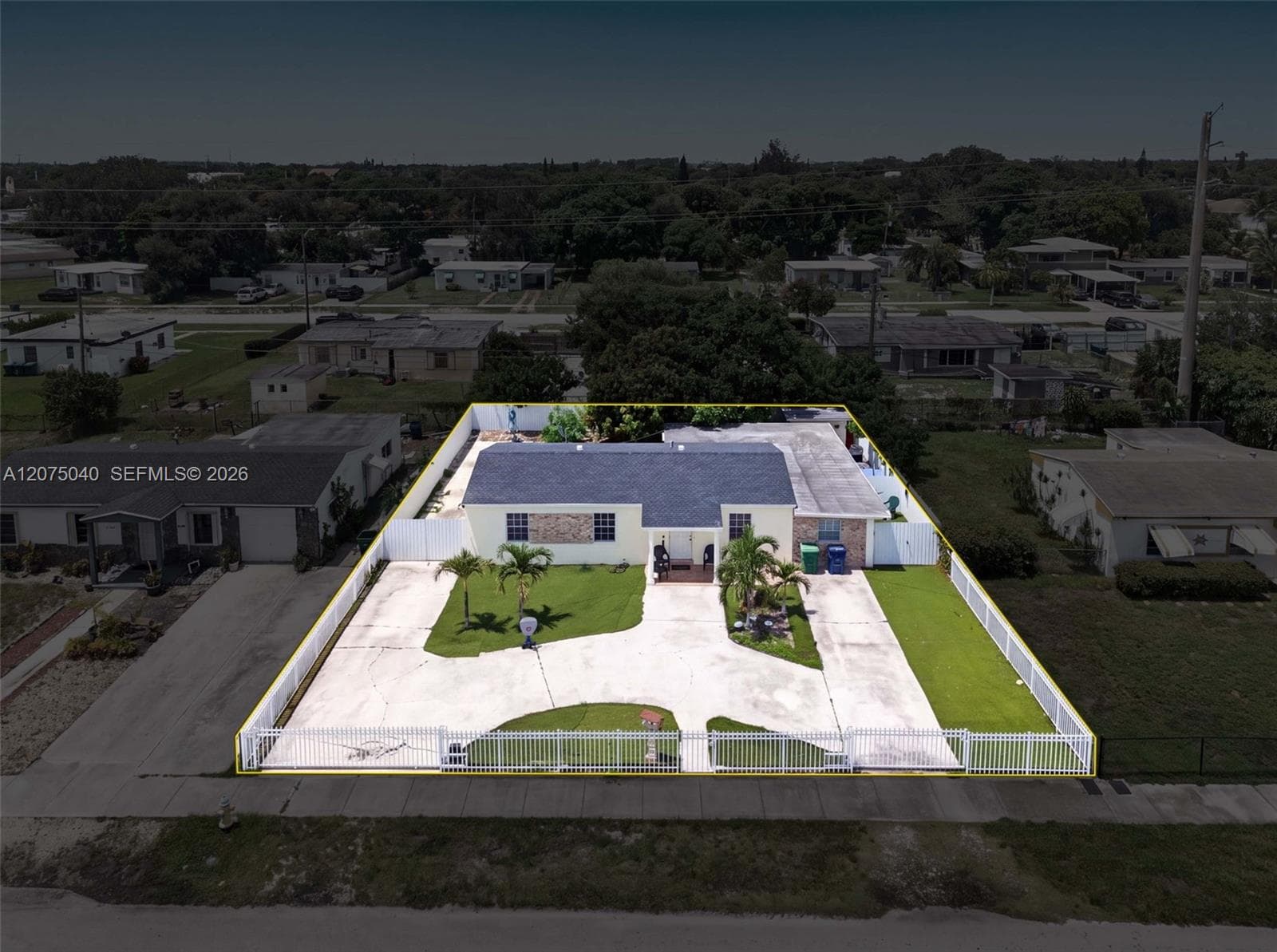 15850 NW 18th Pl, Miami Gardens, FL 33054 — zdjęcie 5