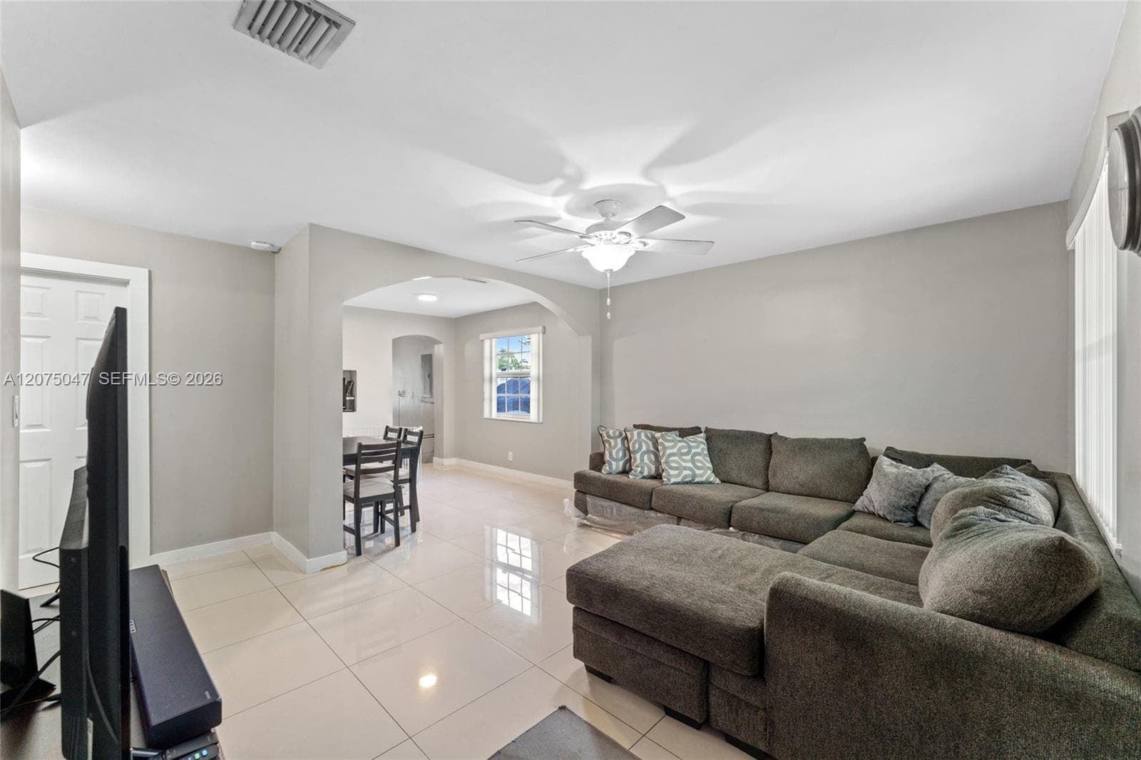 6416 Franklin St, Hollywood, FL 33024 — zdjęcie 3
