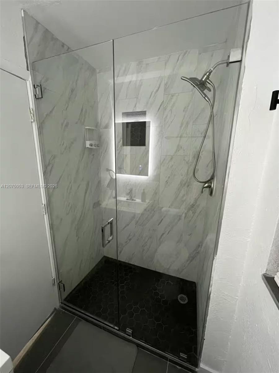 2216 Fillmore St # 4, Hollywood, FL 33020 — zdjęcie 2