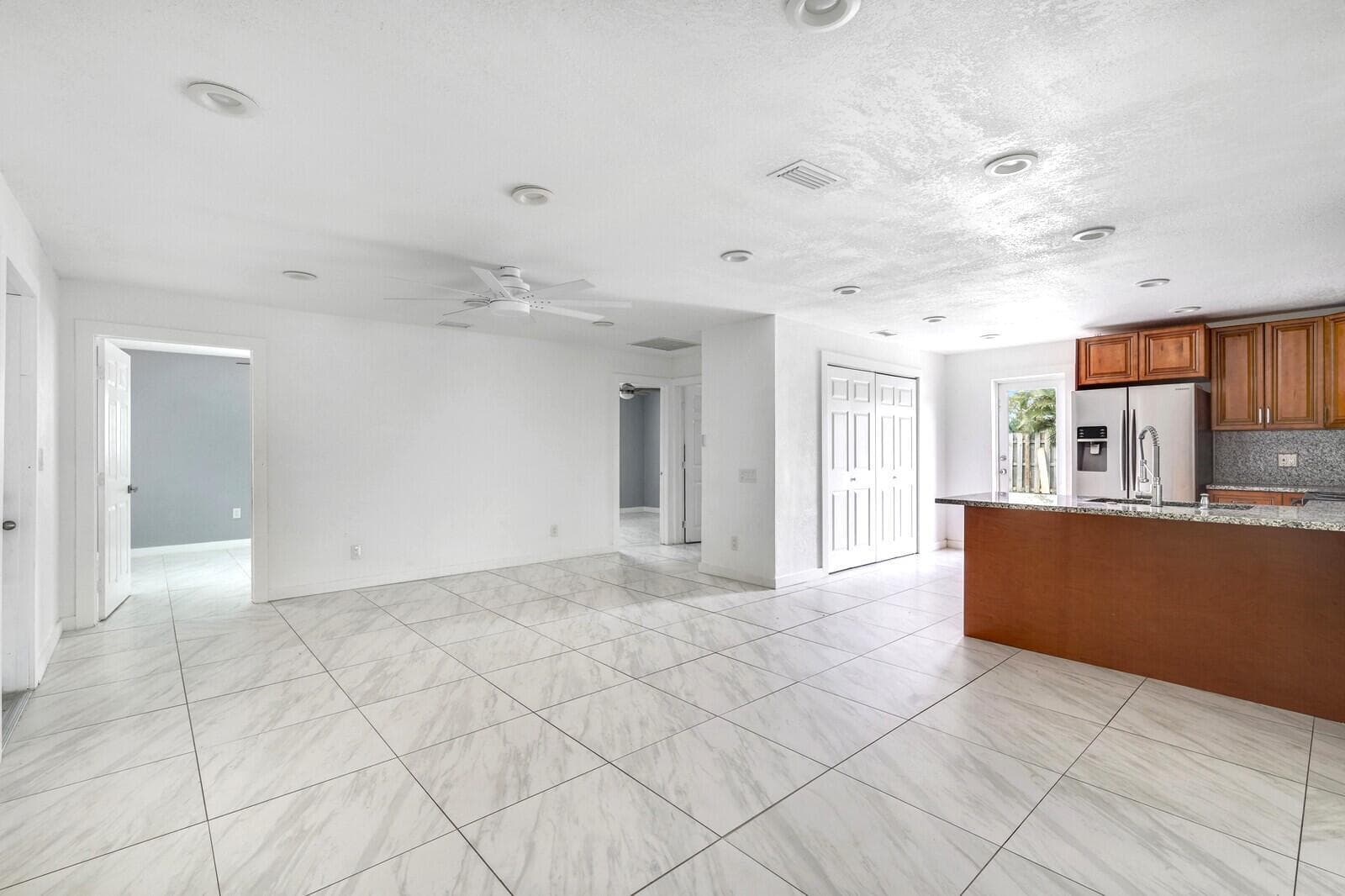 4389 BELLEWOOD Street, Palm Beach Gardens, FL 33410 — zdjęcie 4