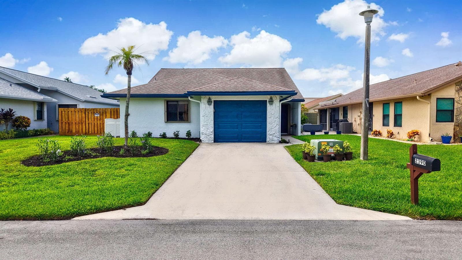 2390 NW 15TH Street NW, Delray Beach, FL 33445