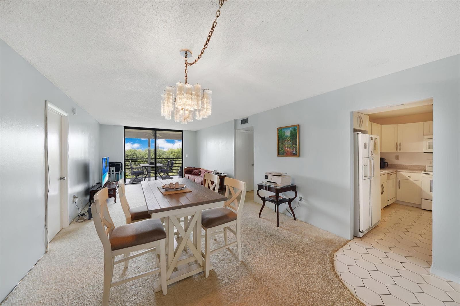 1400 Saint Charles Place # 624, Pembroke Pines, FL 33026 — zdjęcie 4