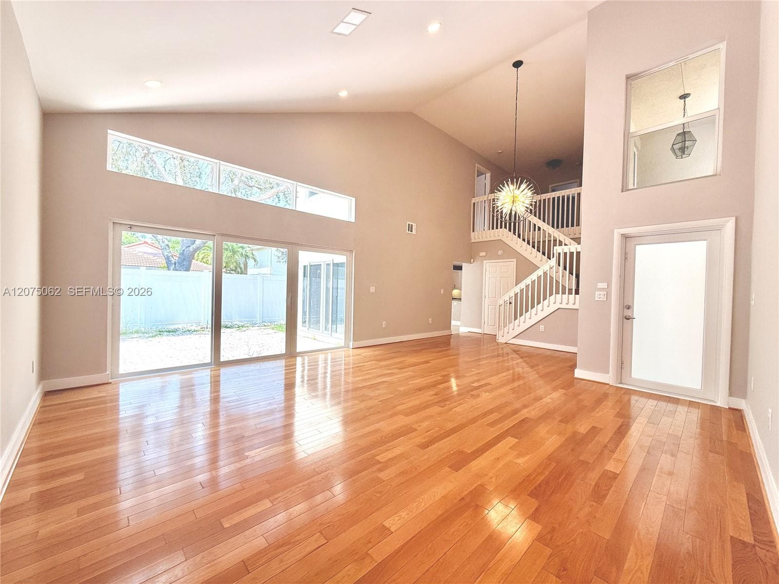1140 Oysterwood St, Hollywood, FL 33019 — zdjęcie 3