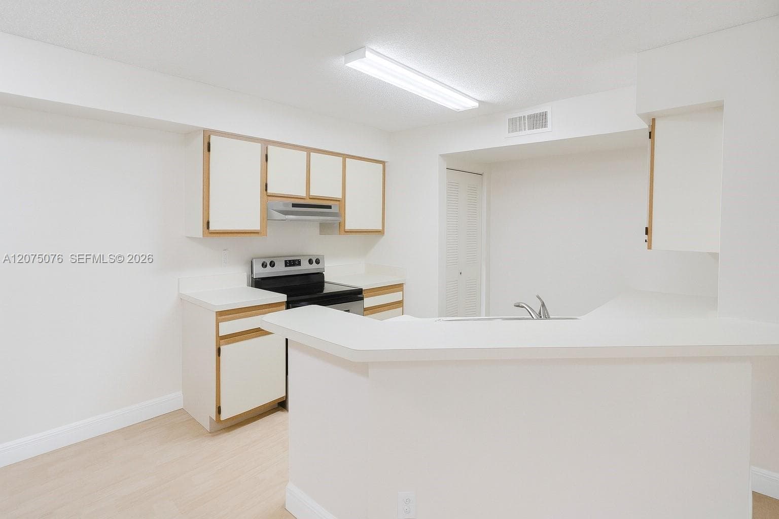 9999 Summerbreeze Dr # 216, Sunrise, FL 33322 — zdjęcie 2