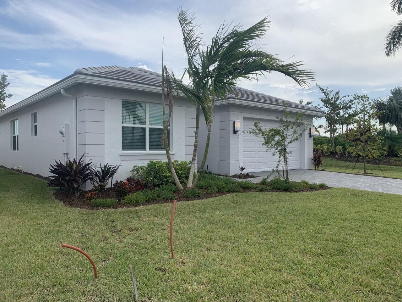 11933 SW Poseidon Way, Port St. Lucie, FL 34987