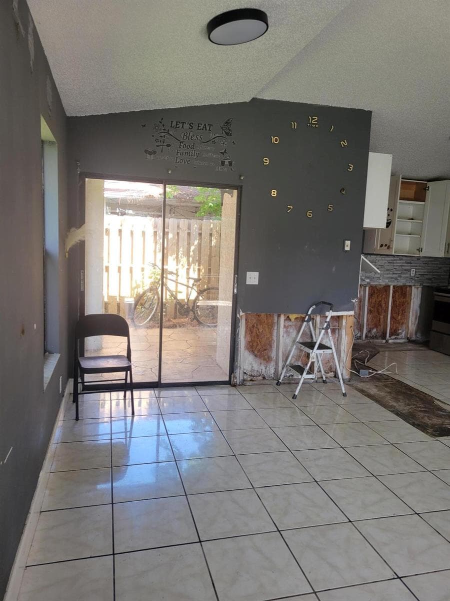 2837 STONEWAY Lane # D, Fort Pierce, FL 34982 — zdjęcie 3