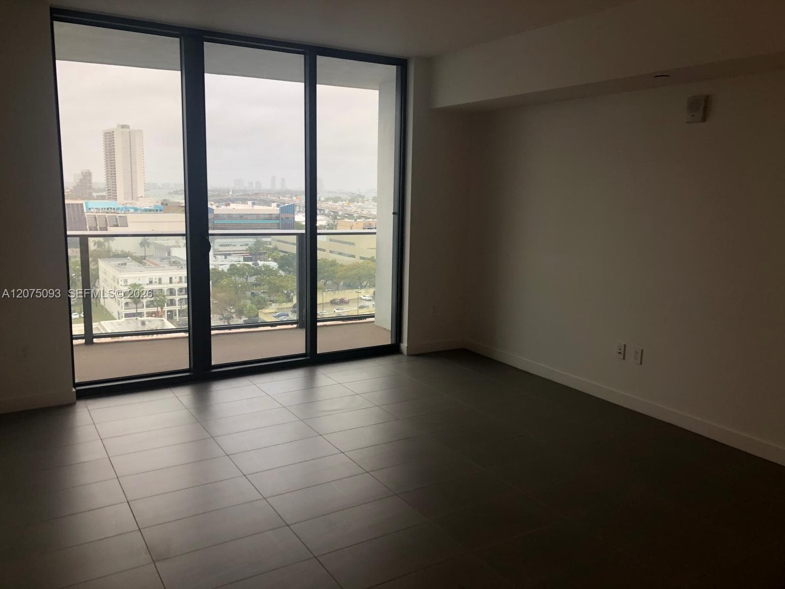 1600 NE 1st Ave # 1102, Miami, FL 33132 — zdjęcie 3