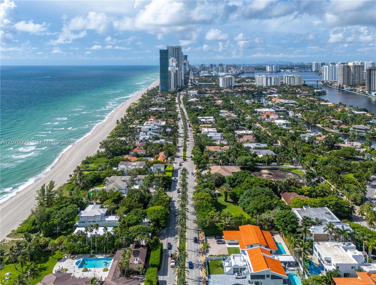 325 Ocean Blvd, Golden Beach, FL 33160 — zdjęcie 5