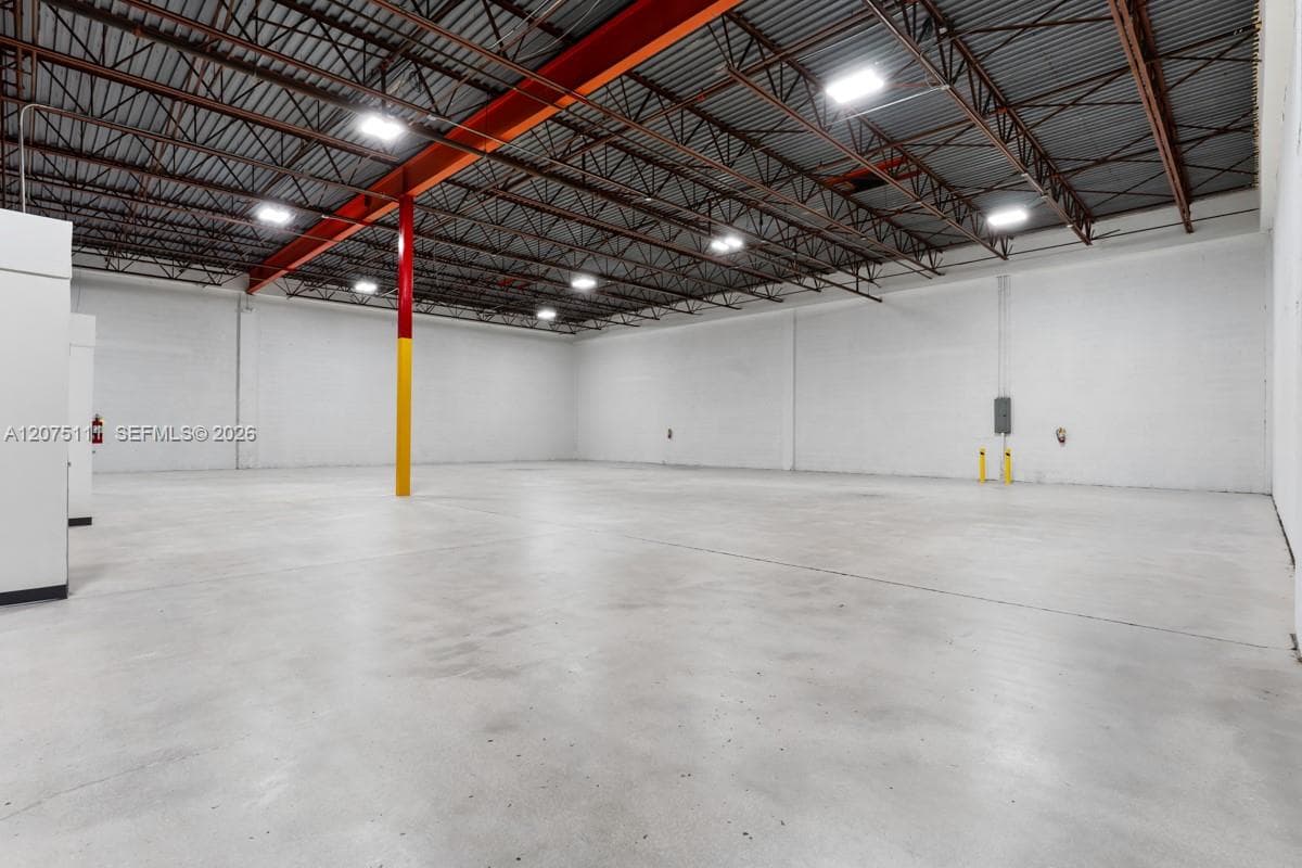 1924-1928 NW 82nd Ave, Doral, FL 33126