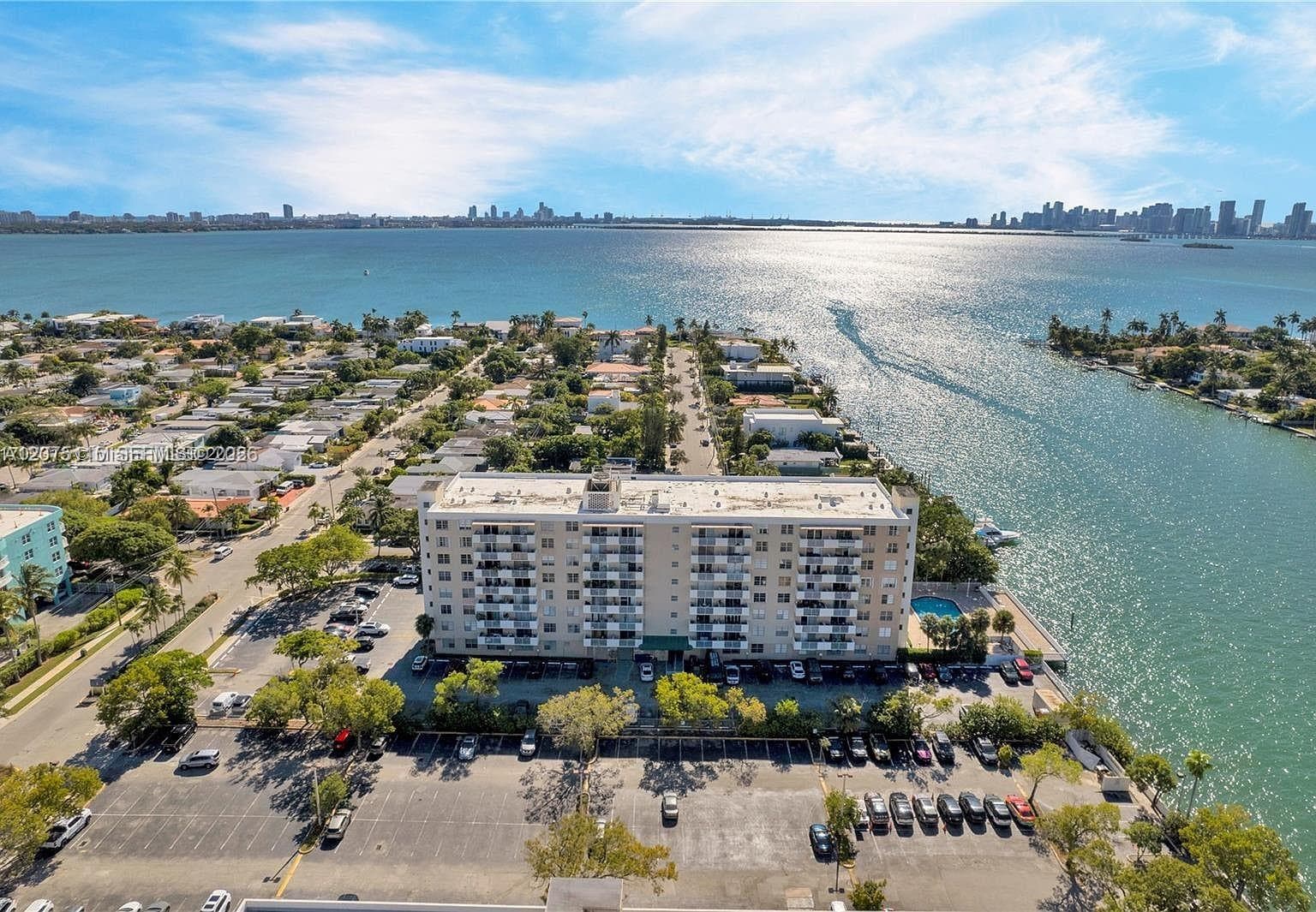 1455 N Treasure Dr # PH-H, North Bay Village, FL 33141