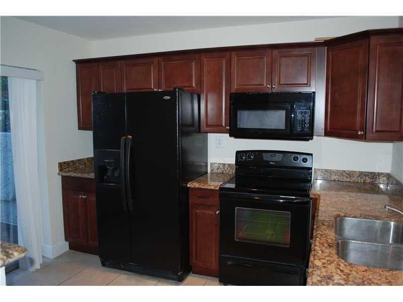6557 NW 99th Avenue, Tamarac, FL 33321 — zdjęcie 2