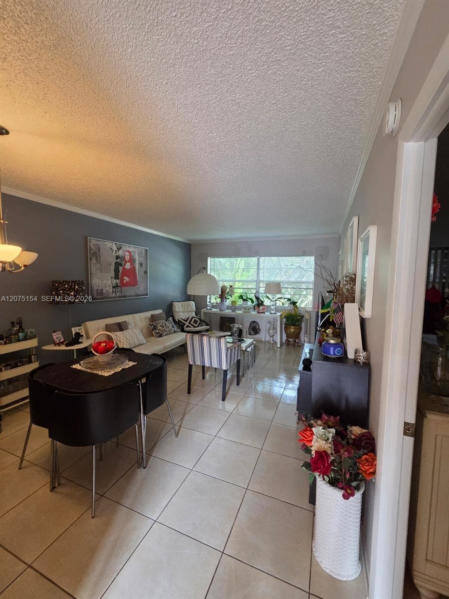 5181 W Oakland Park Blvd # 204, Lauderdale Lakes, FL 33313 — zdjęcie 3