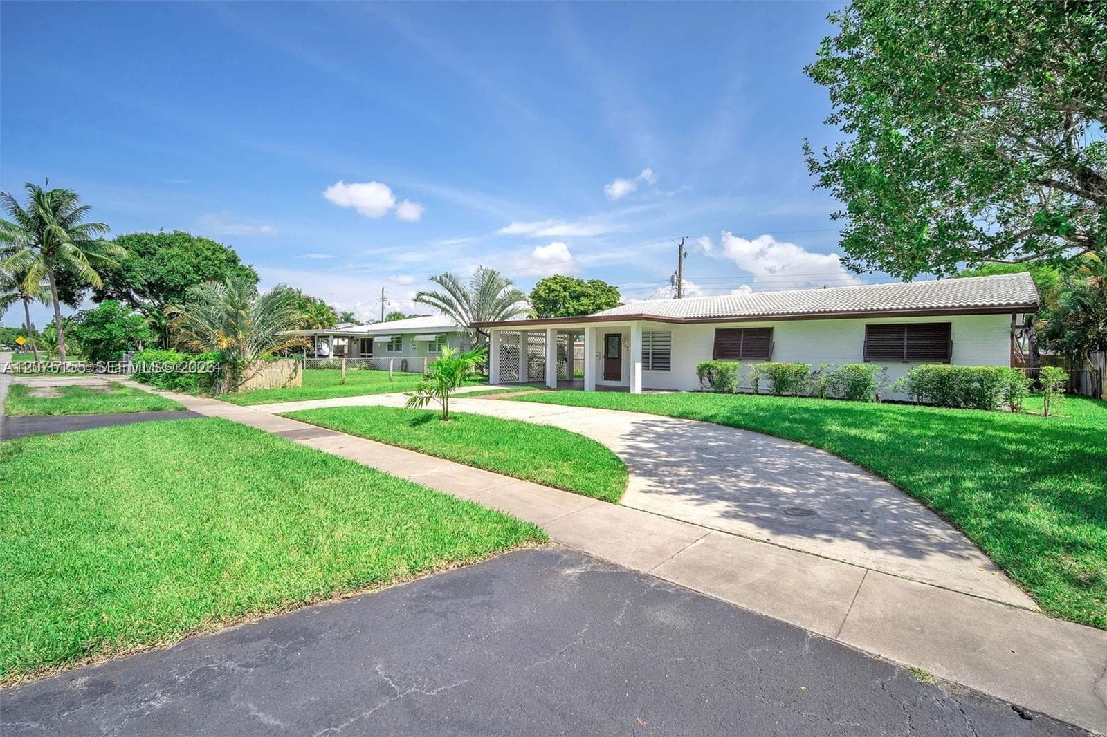 741 NE 8th St, Pompano Beach, FL 33060 — zdjęcie 3