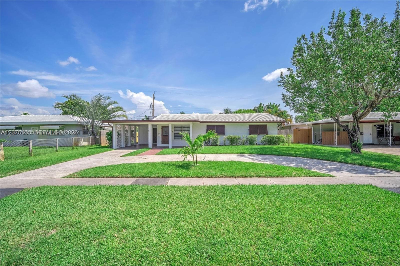 741 NE 8th St, Pompano Beach, FL 33060