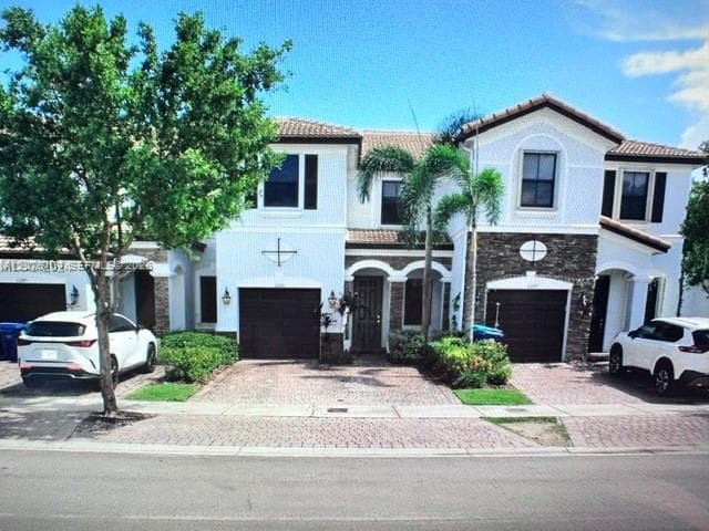 11281 NW 88th St, Doral, FL 33178