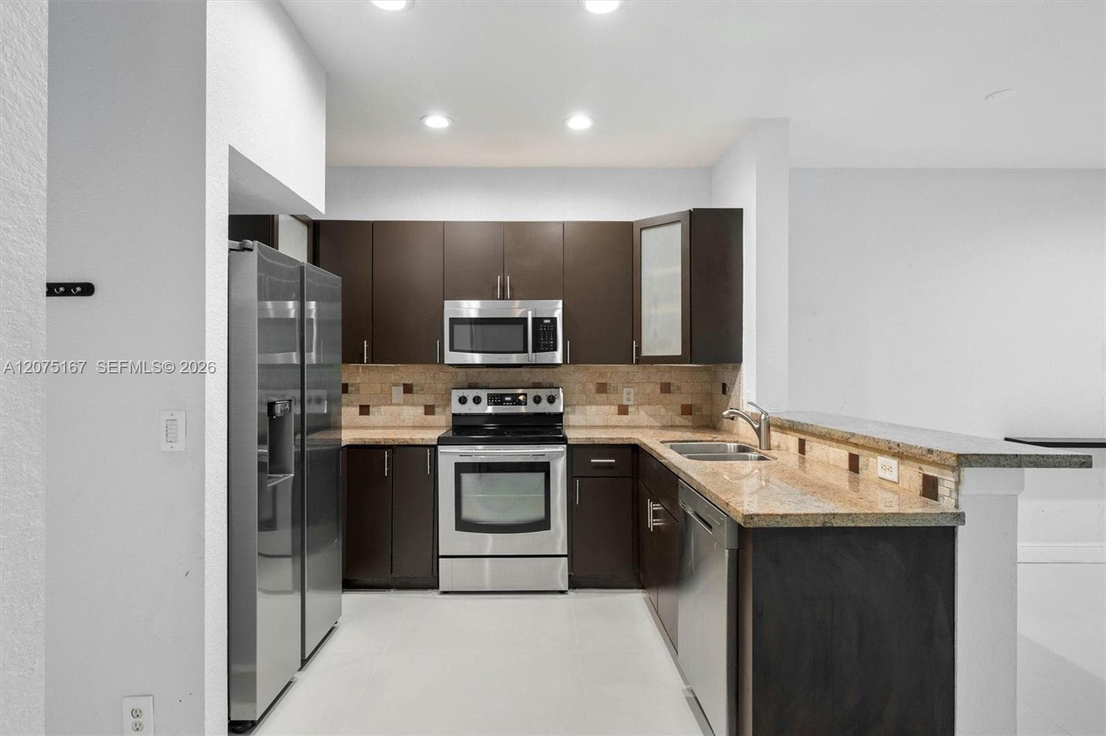 3810 Tree Top Dr, Weston, FL 33332 — zdjęcie 4