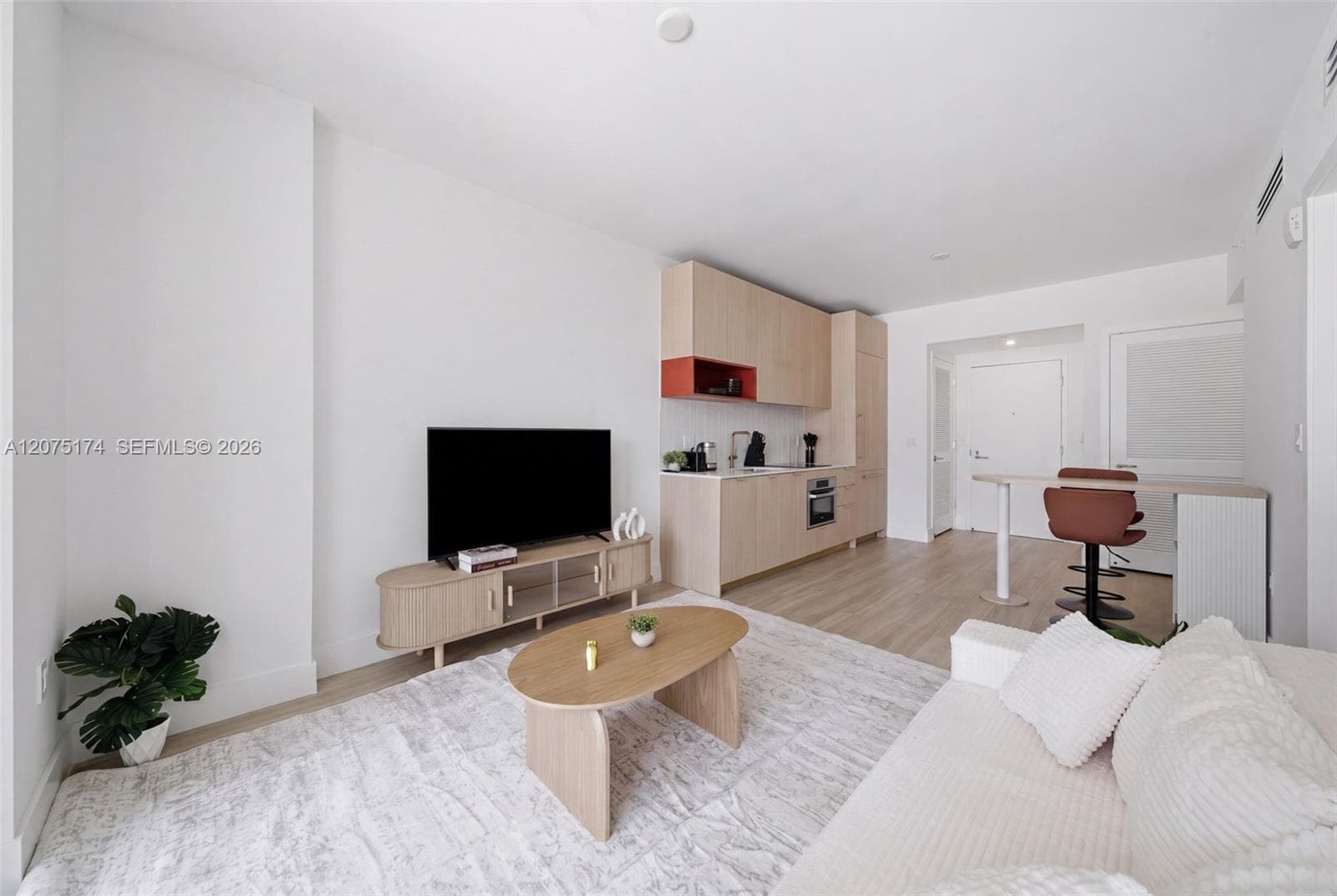 90 NE 32nd st # 811, Miami, FL 33137 — zdjęcie 5