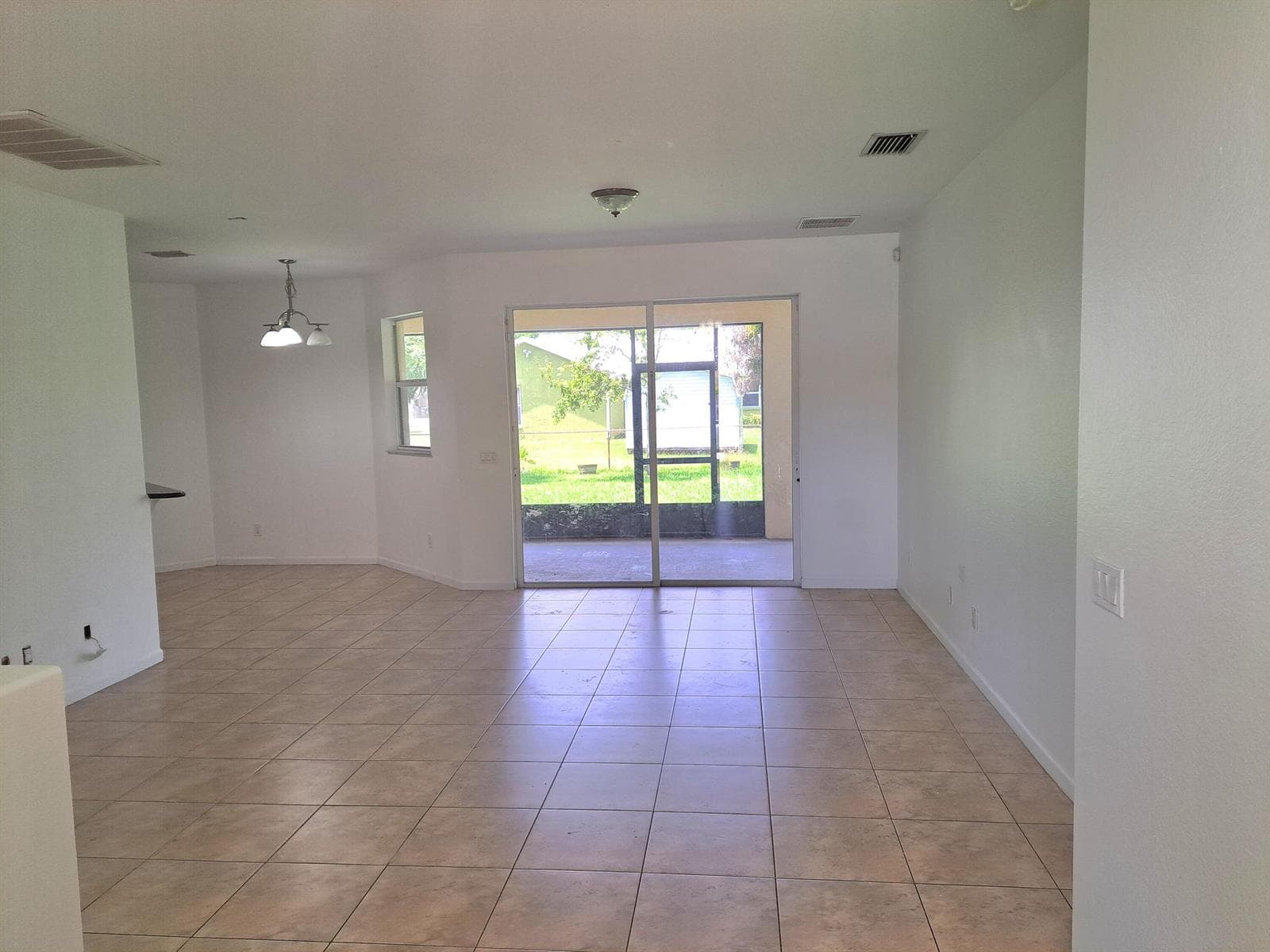2262 SE Glover Street, Port St. Lucie, FL 34984 — zdjęcie 2