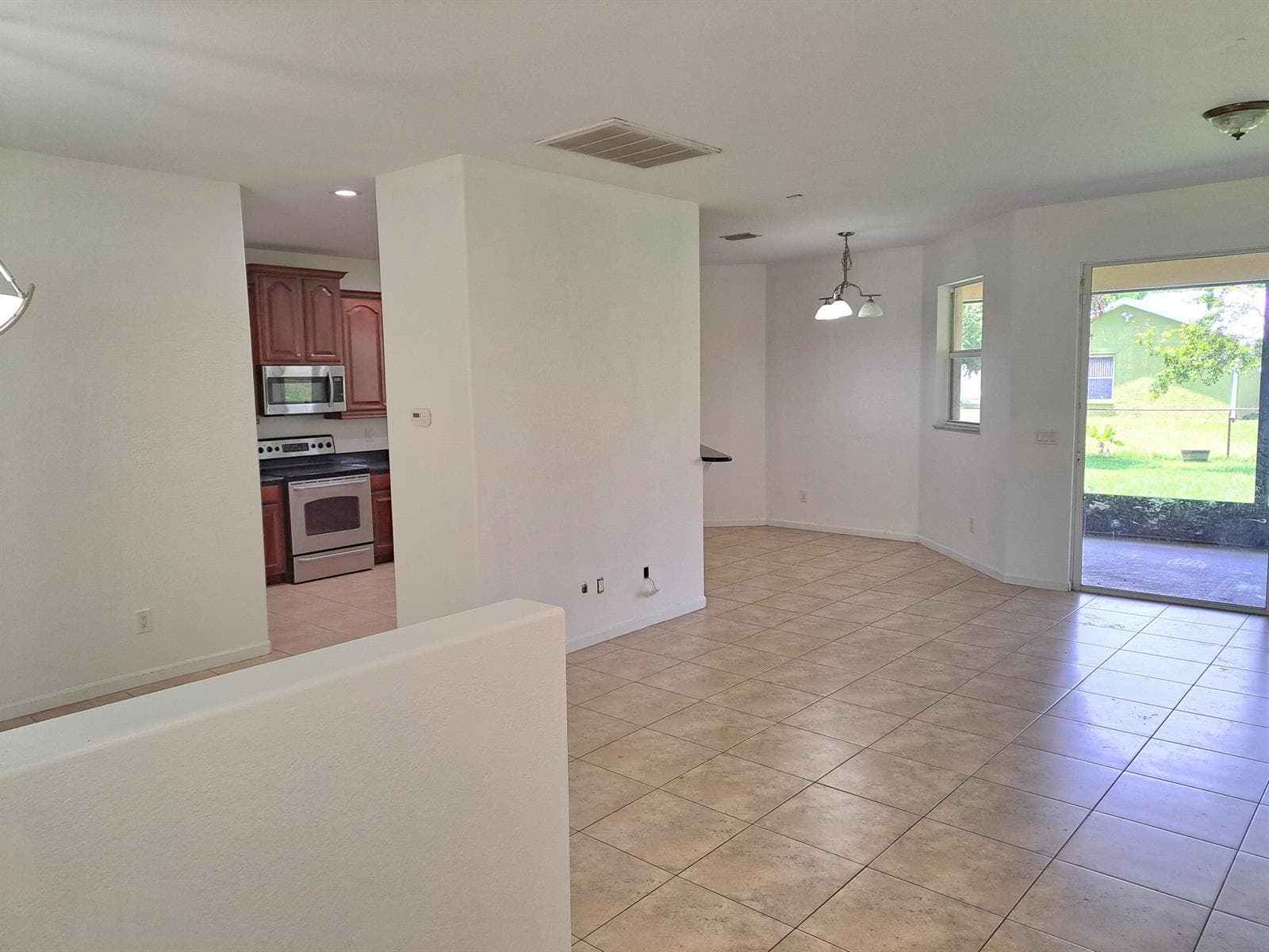 2262 SE Glover Street, Port St. Lucie, FL 34984 — zdjęcie 3