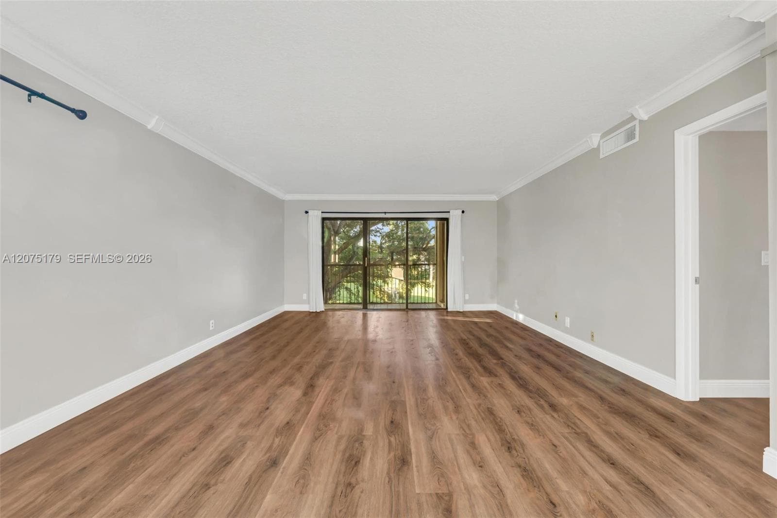 402 Lakeview Dr # 201, Weston, FL 33326 — zdjęcie 5