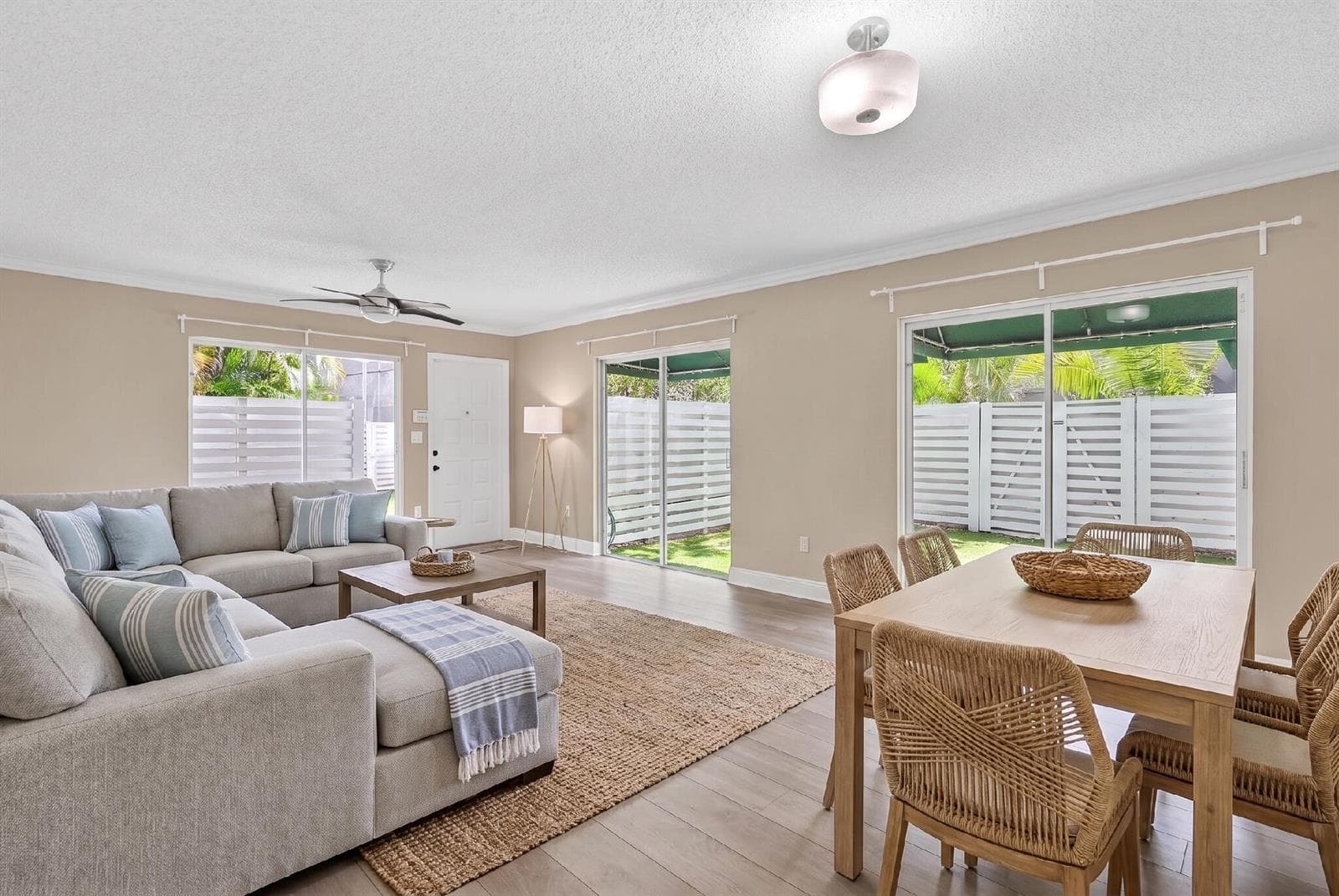 544 NW 98TH Avenue, Plantation, FL 33324 — zdjęcie 5