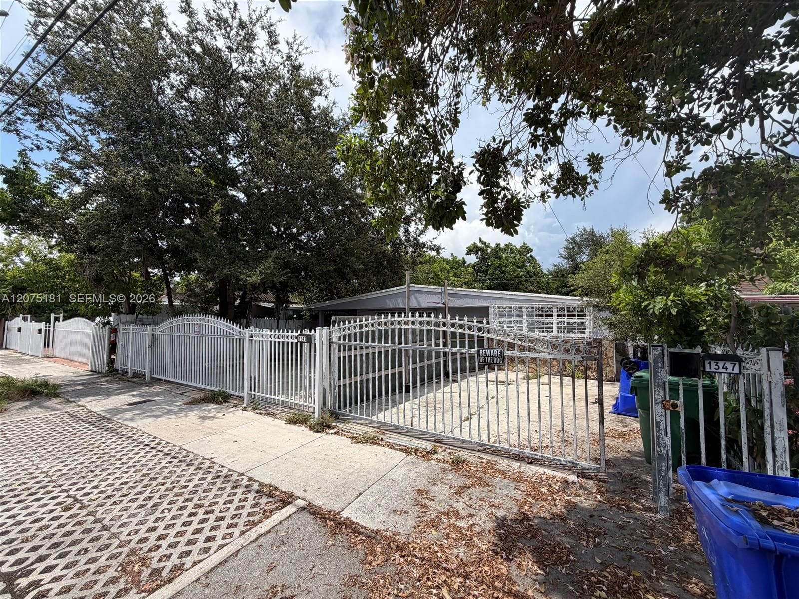 1345 NW 25th St, Miami, FL 33142 — zdjęcie 3