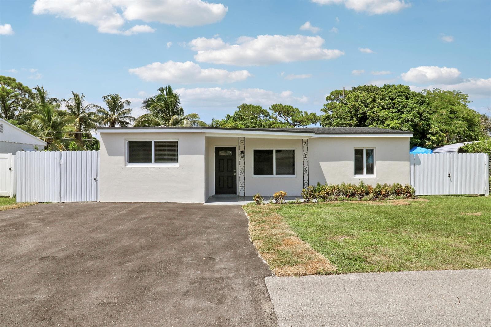 4785 Clinton Boulevard, Lake Worth, FL 33463 — zdjęcie 4