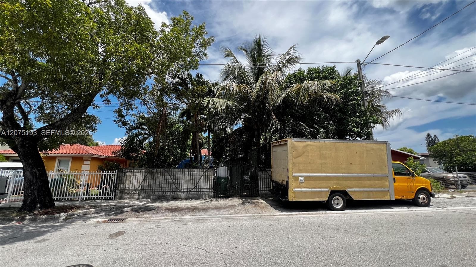 1531 NW 59th St, Miami, FL 33142 — zdjęcie 3