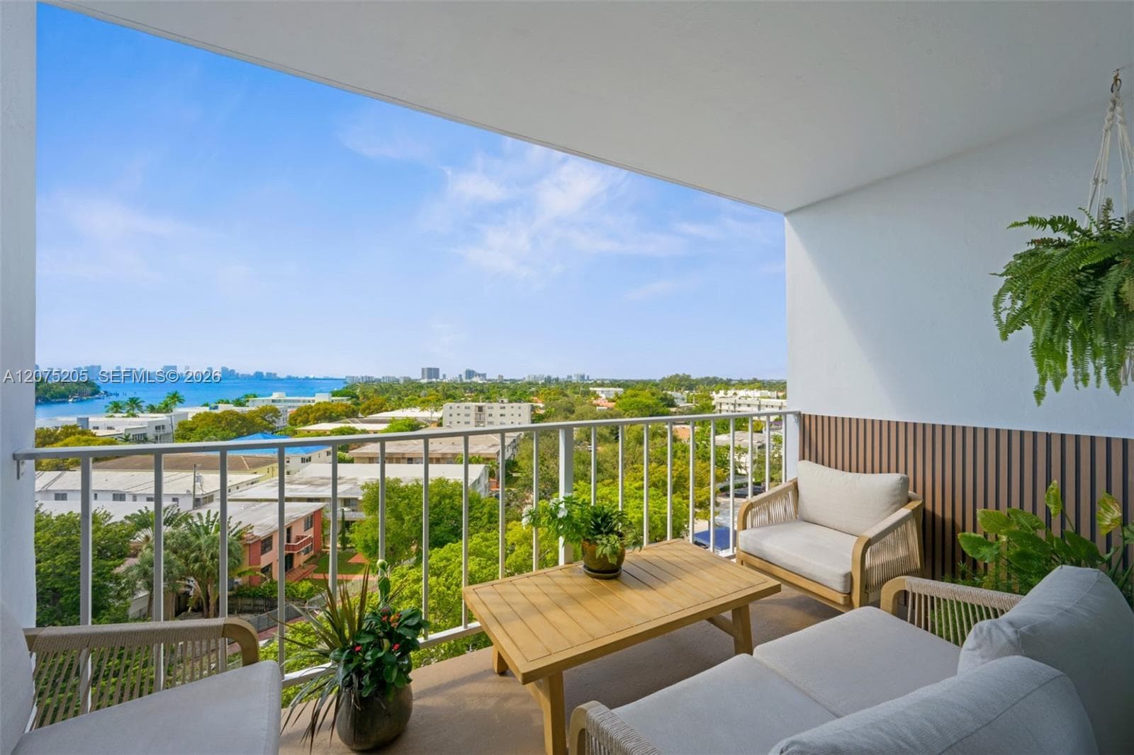 6900 Bay Dr # 8A, Miami Beach, FL 33141 — zdjęcie 3