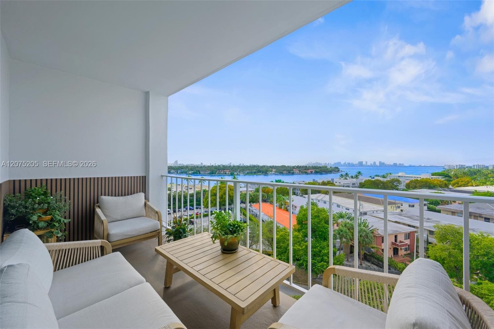6900 Bay Dr # 8A, Miami Beach, FL 33141 — zdjęcie 4