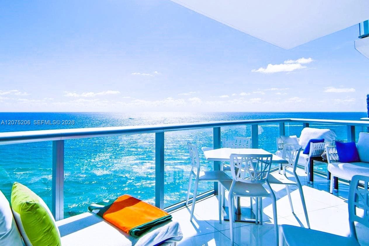 17001 Collins Ave # 1703, Sunny Isles Beach, FL 33160
