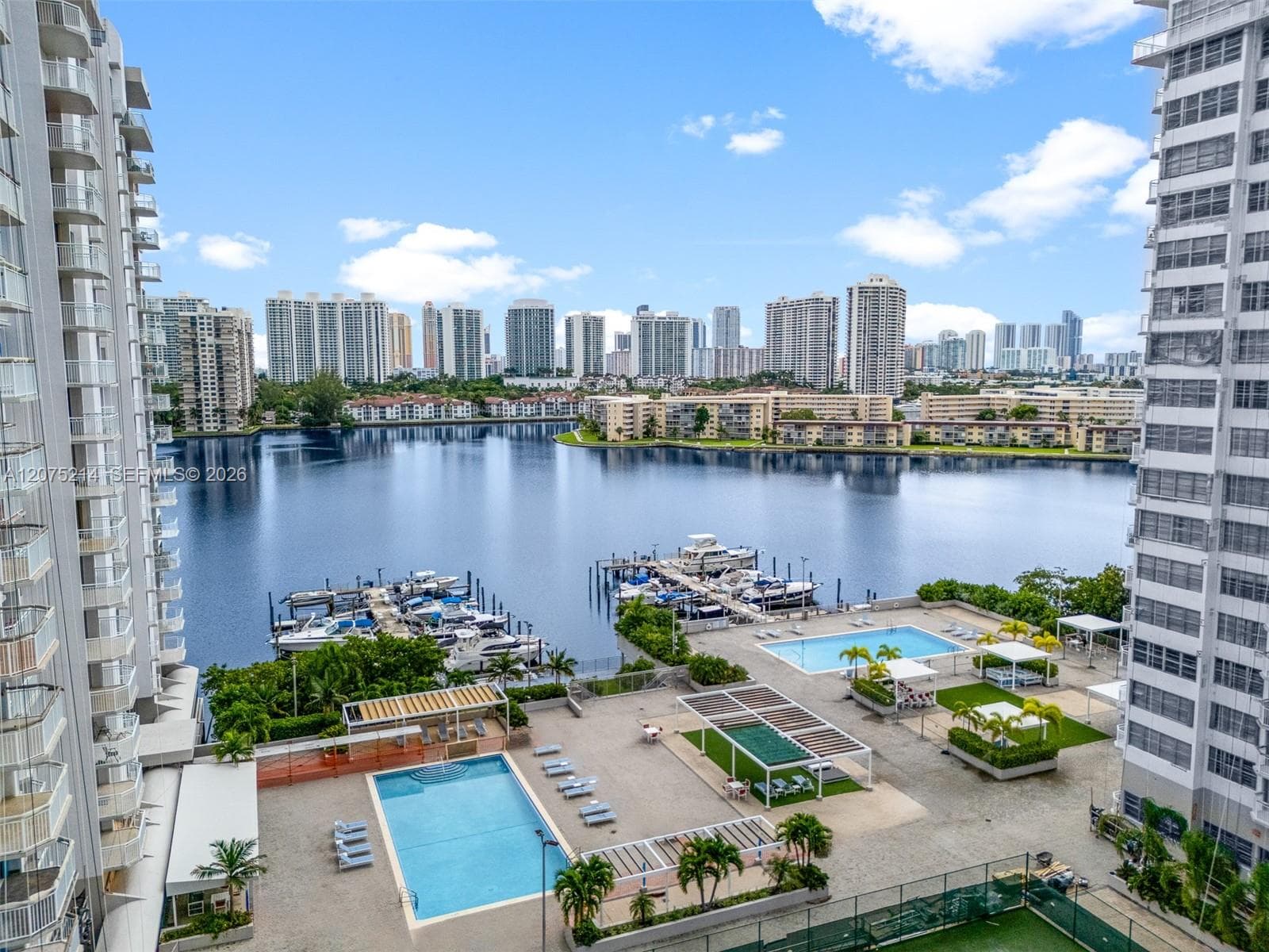 18081 Biscayne Blvd *BOAT SLIP C-8, Aventura, FL 33160 — zdjęcie 5