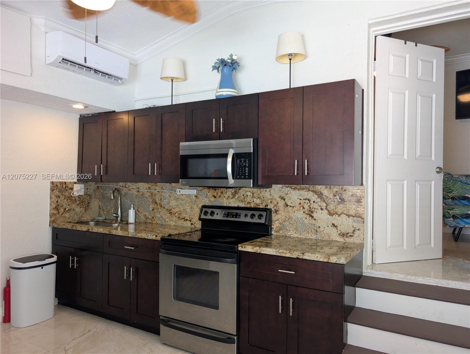 3221 NE 7th St # 2, Pompano Beach, FL 33062 — zdjęcie 5