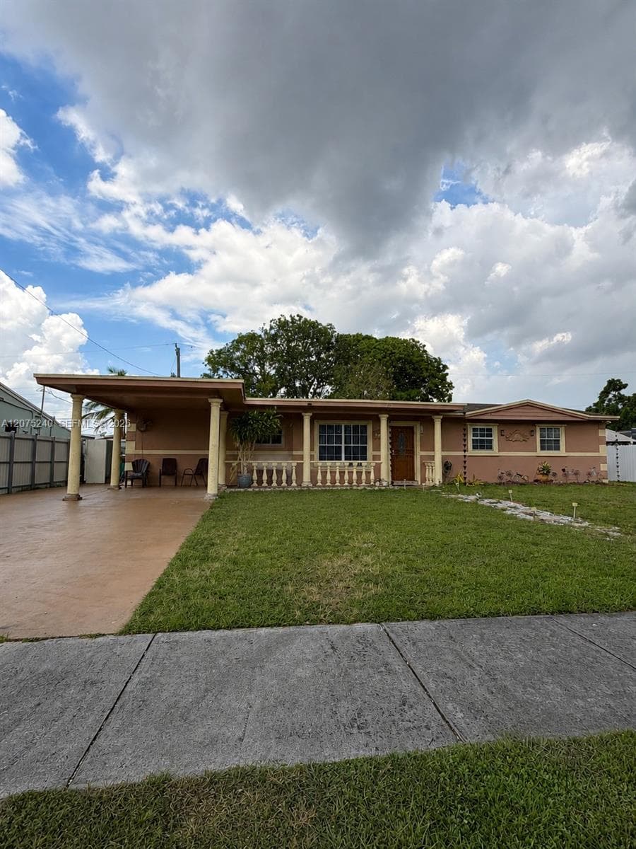 4441 NW 173rd Dr, Miami Gardens, FL 33055