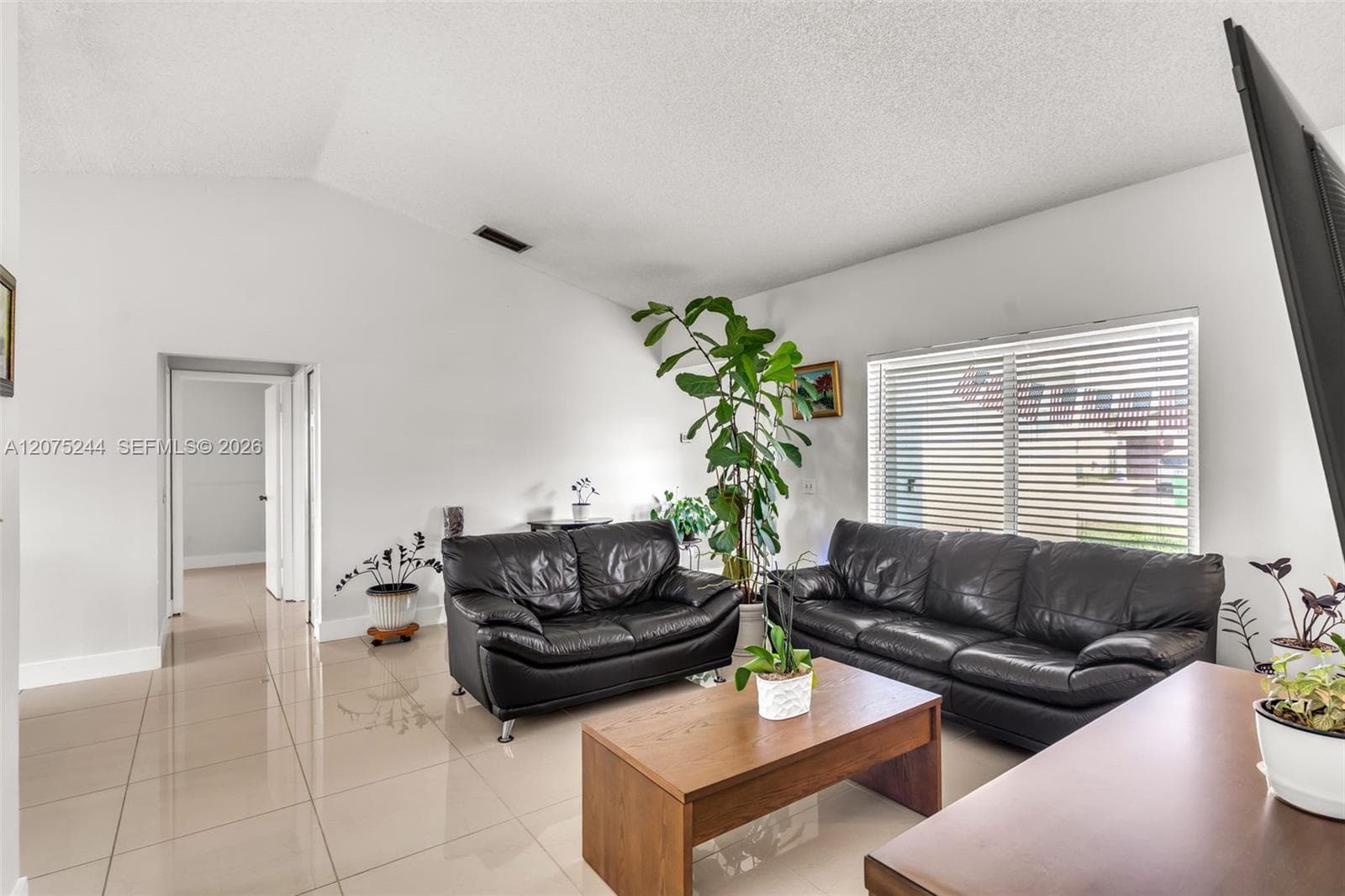 11740 NW 39th Pl, Sunrise, FL 33323 — zdjęcie 5