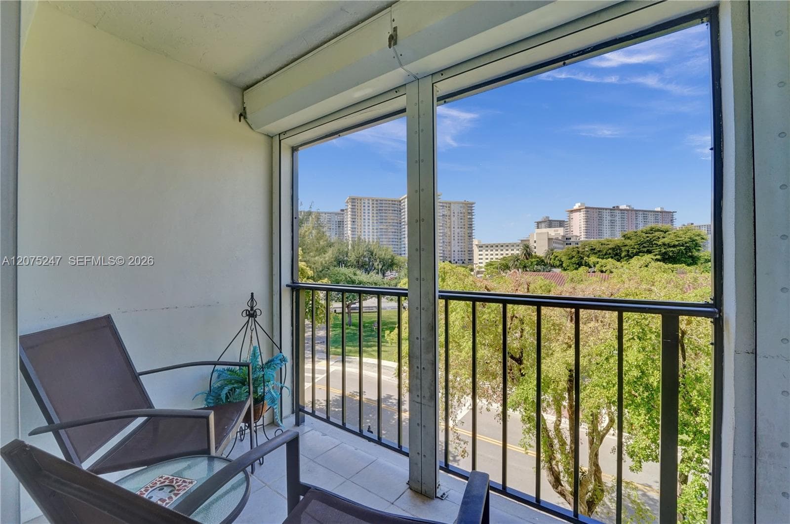 201 178th Dr # 403, Sunny Isles Beach, FL 33160 — zdjęcie 2