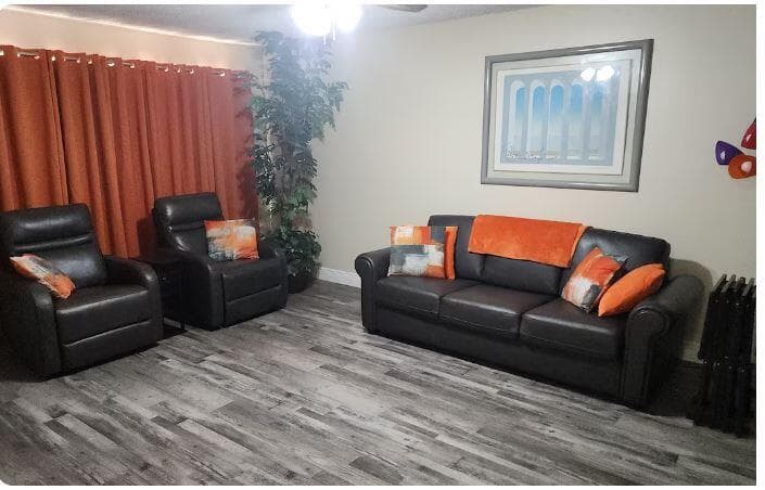 20742 NW 41ST AVE Road # TWO, Miami Gardens, FL 33055 — zdjęcie 3