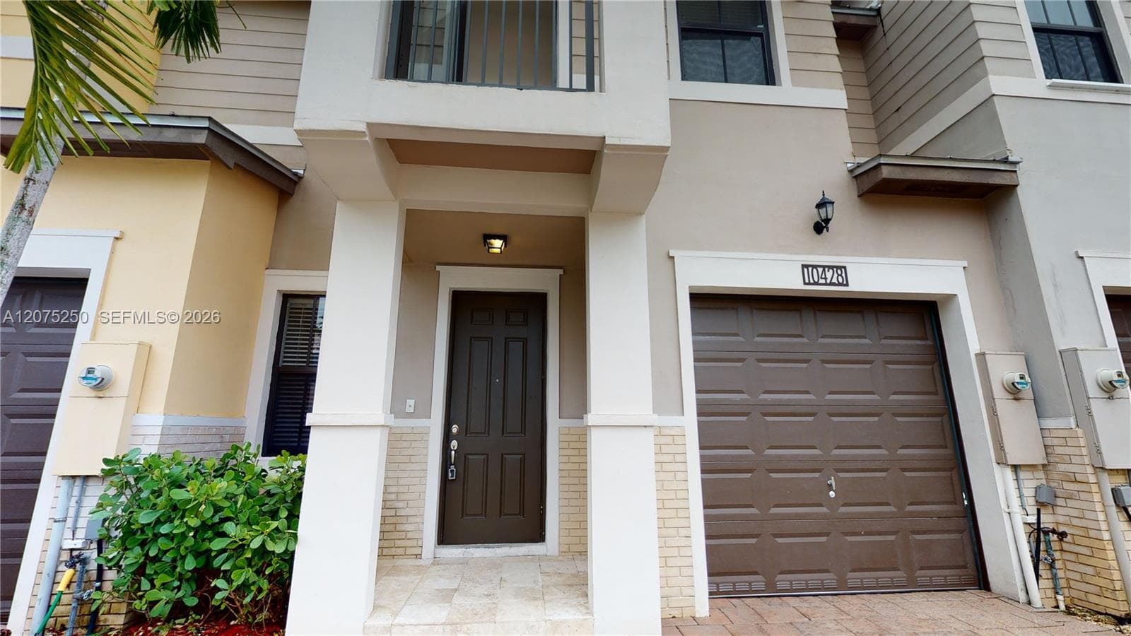 10428 NW 61st St, Doral, FL 33178