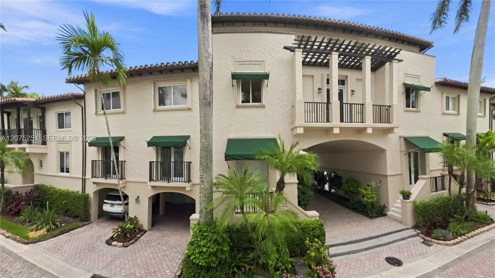 13626 Deering Bay Dr, Coral Gables, FL 33158 — zdjęcie 4