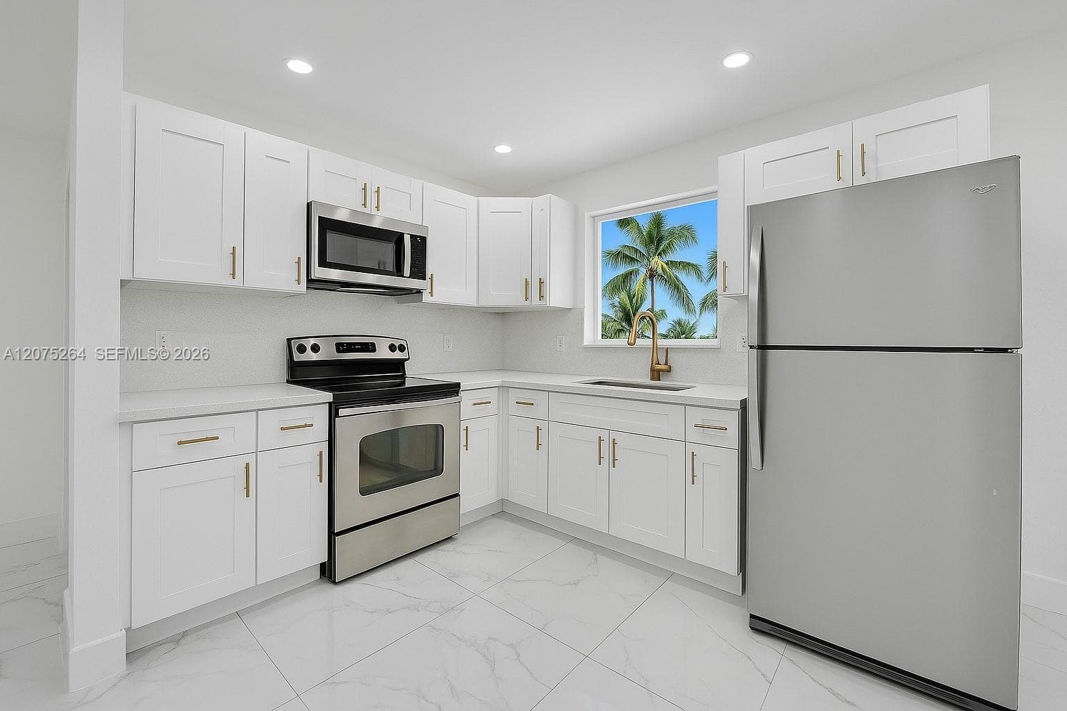 105 NW 14th Way # 0, Dania Beach, FL 33004