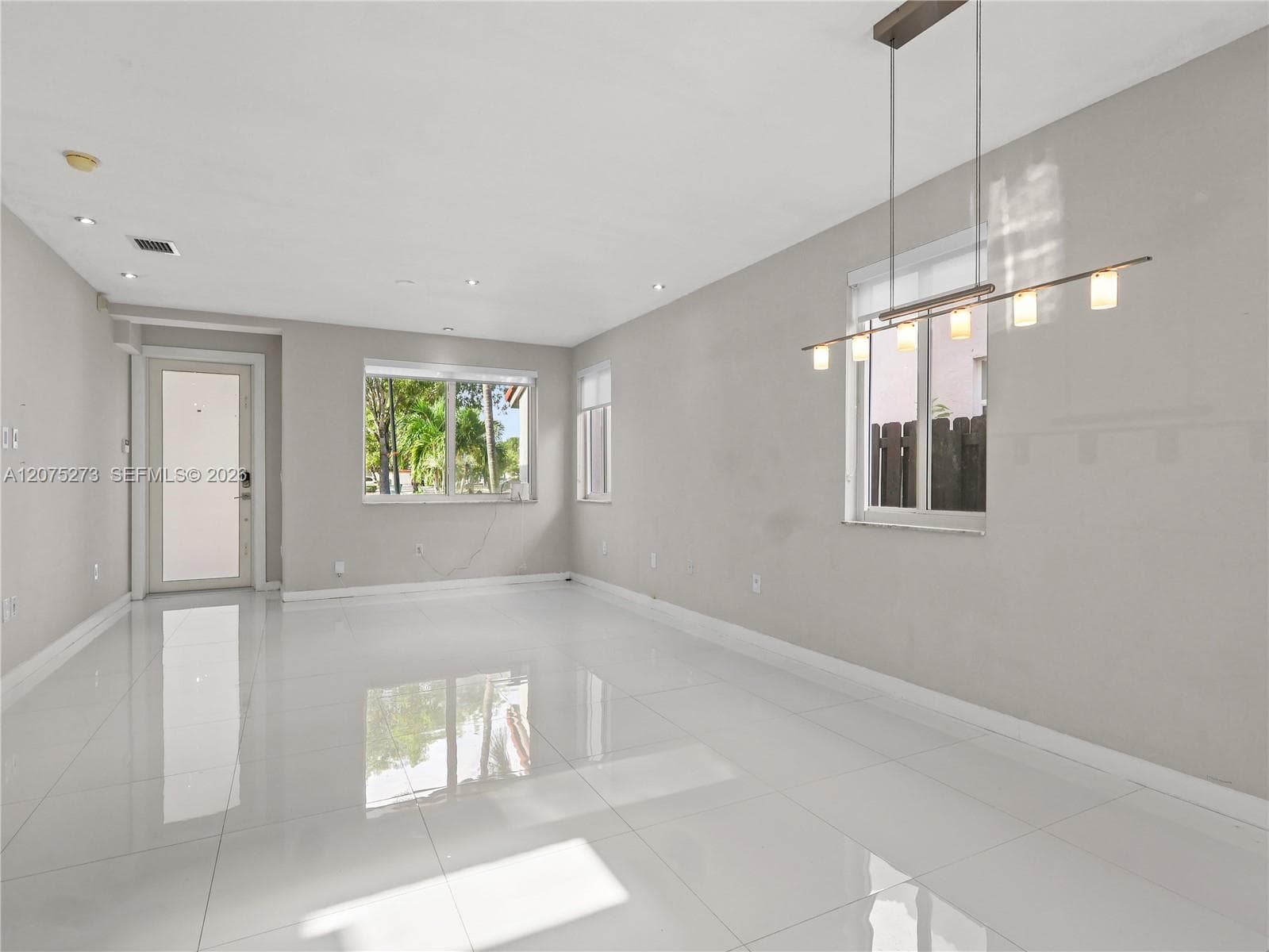 15392 SW 25th Ter, Miami, FL 33185 — zdjęcie 5