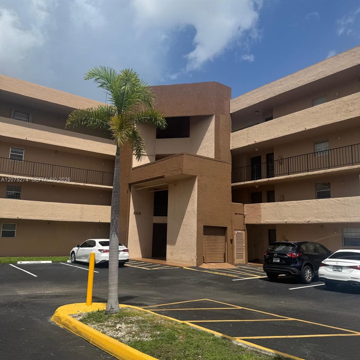 506 NW 87th Ave # 309, Miami, FL 33172