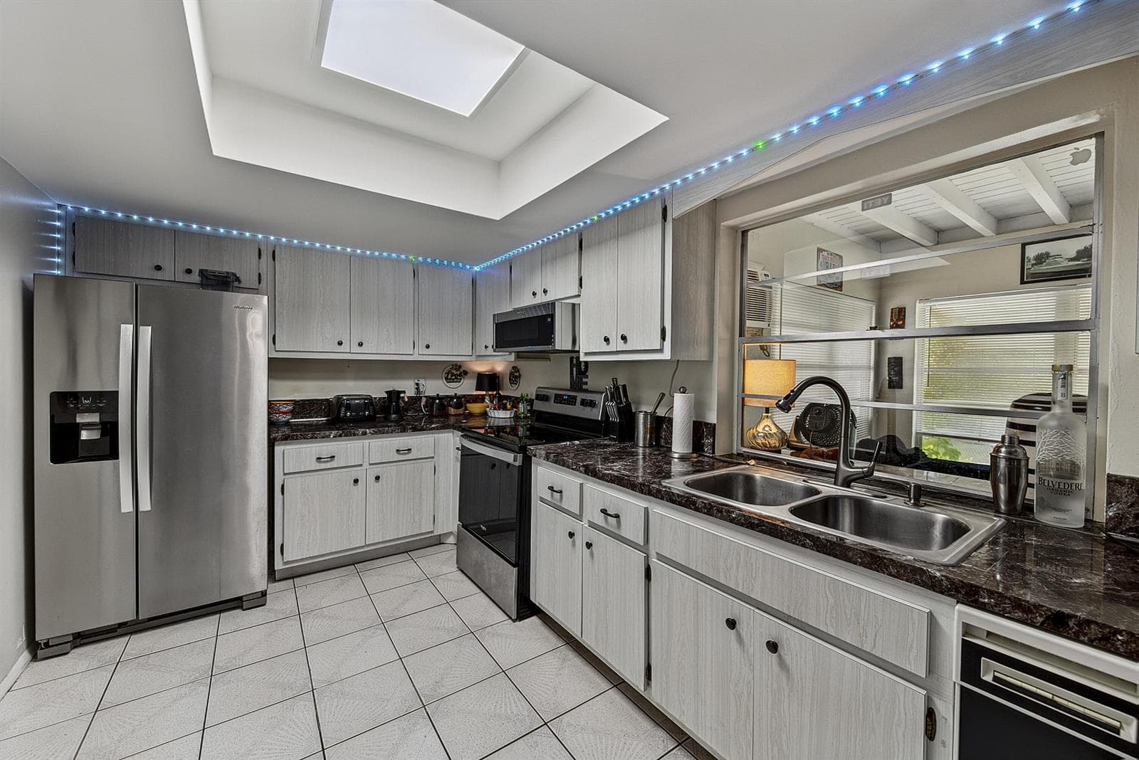 2930 NW 1st Drive, Pompano Beach, FL 33064 — zdjęcie 4