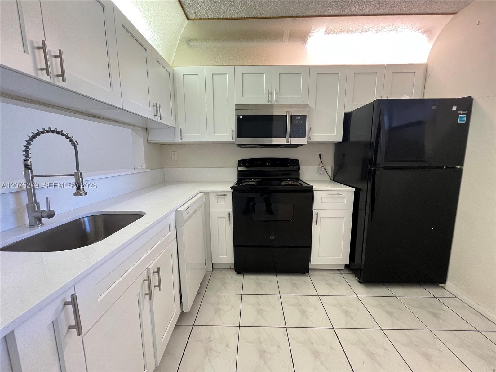 3252 Foxcroft Rd # 104, Miramar, FL 33025 — zdjęcie 4