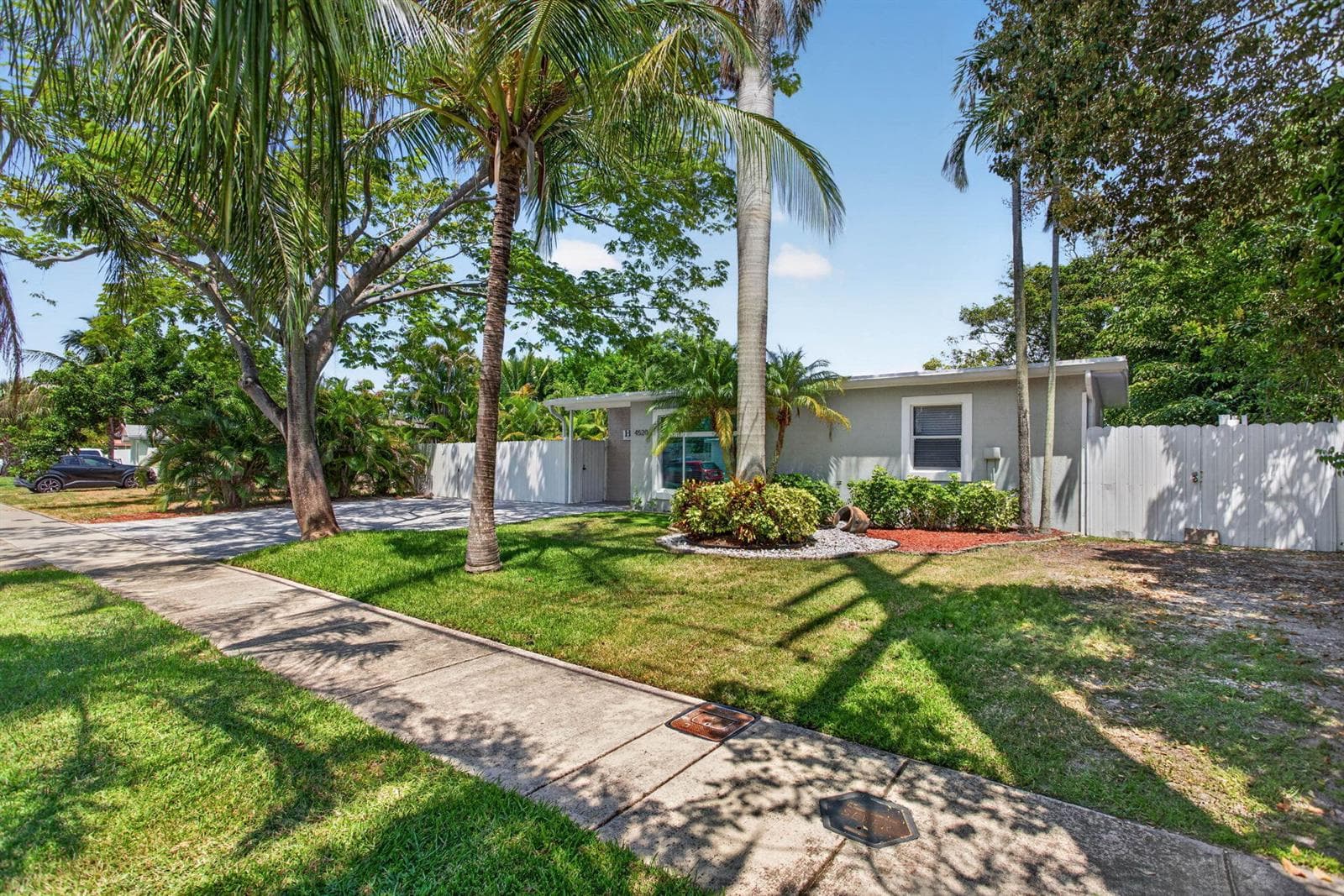 4520 NE 15TH Avenue, Pompano Beach, FL 33064 — zdjęcie 3