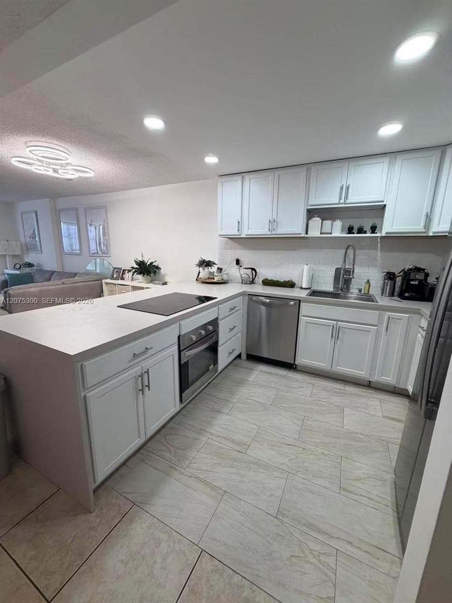 200 Leslie Dr # 427, Hallandale Beach, FL 33009 — zdjęcie 3